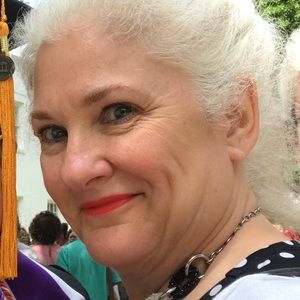 Meet your Posher, Diana